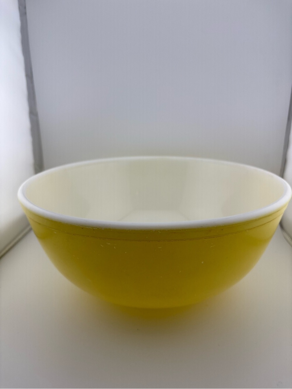 Vintage Pyrex Primary Yellow 404 Mixing Bowl